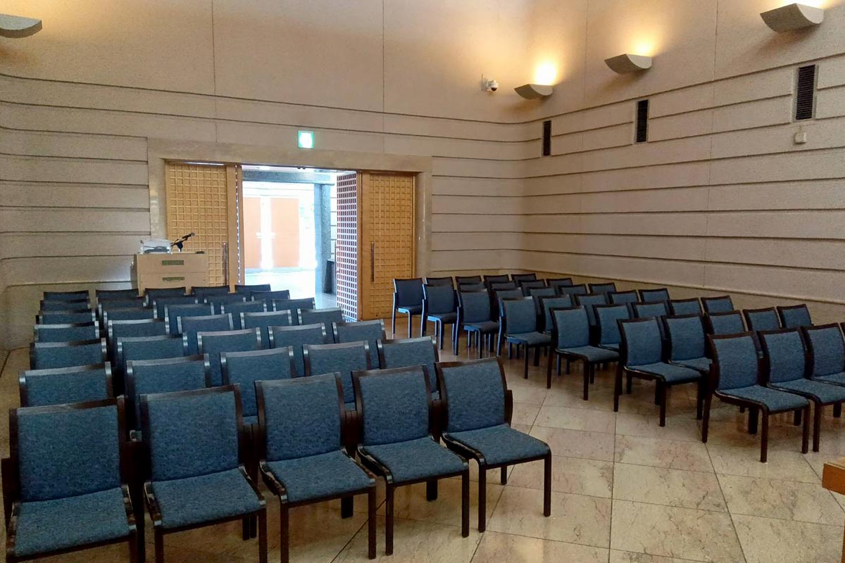 上尾伊奈斎場つつじ苑の式場