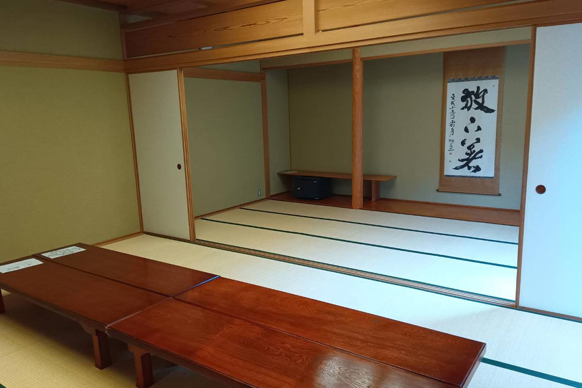 上尾伊奈斎場つつじ苑の遺族控室